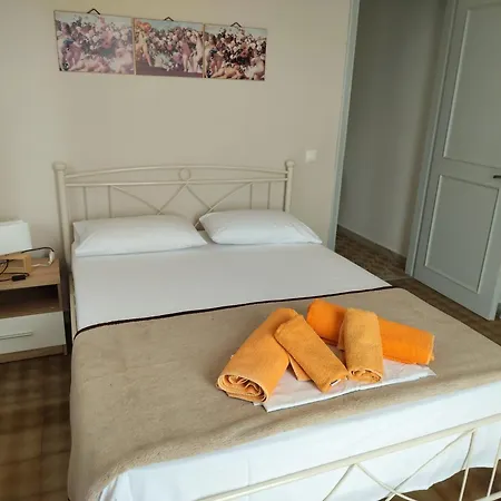 Fiorentina Apartments Barbati Zewnętrze zdjęcie